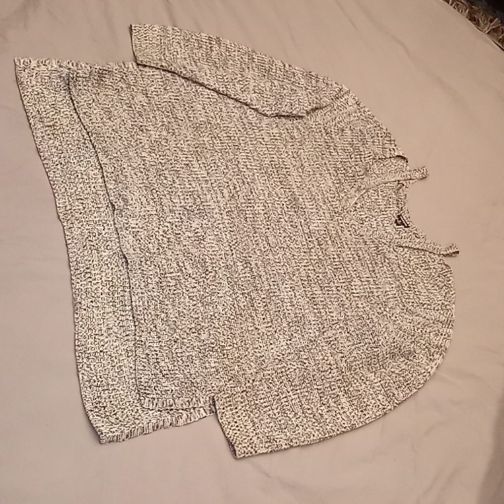 TORRID SWEATER